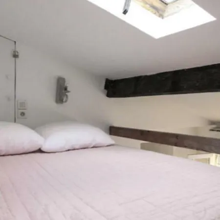Vieil Cosy Close Everything Lejlighed *