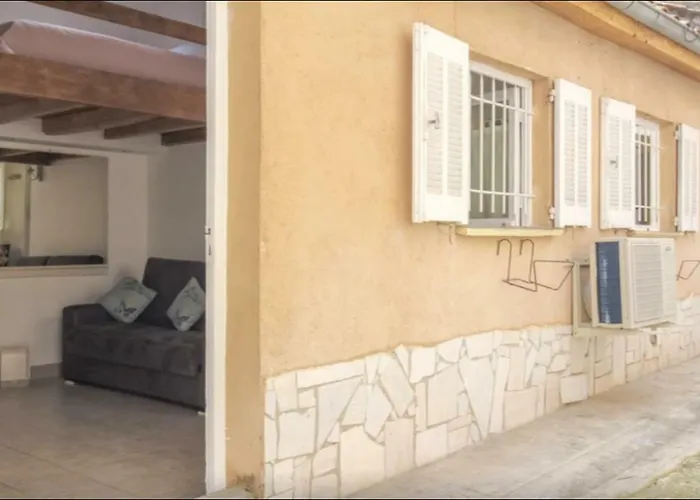 Vieil Cosy Close Everything Апартаменты